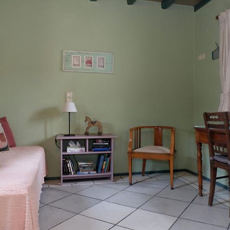 To The Garden Guest House Angairiá Екстериор снимка